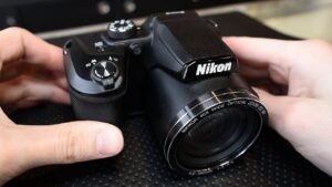 Nikon Coolpix B500